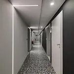 Aparthotel In - Stare *