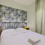In - Stare Aparthotel