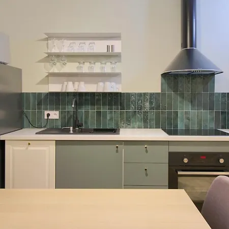 In - Stare שצ'צ'ין