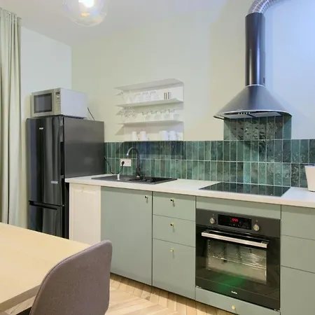 In - Stare מלון דירות