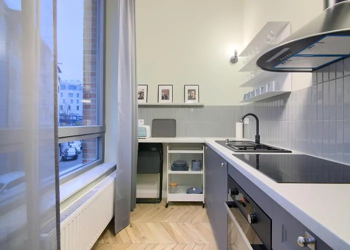 In - Stare Aparthotel *