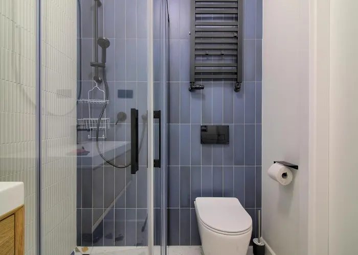 Aparthotel In - Stare *