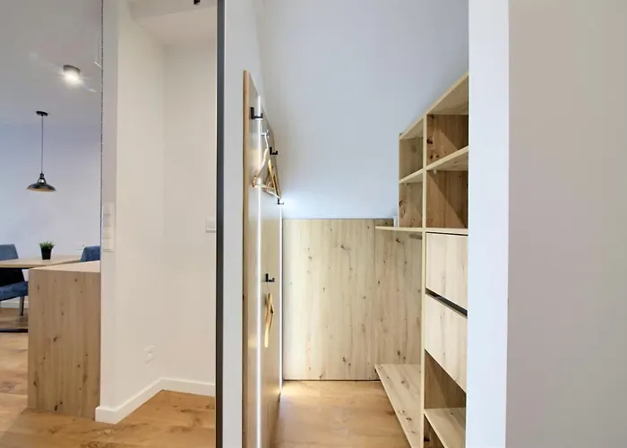 In - Stare Aparthotel