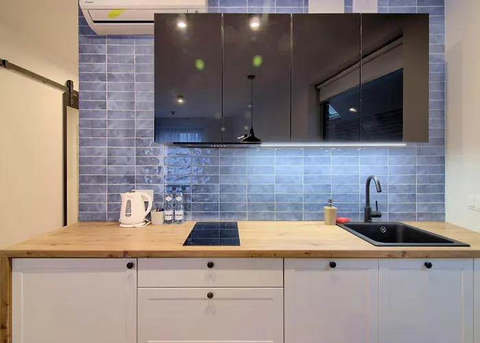 In - Stare Aparthotel