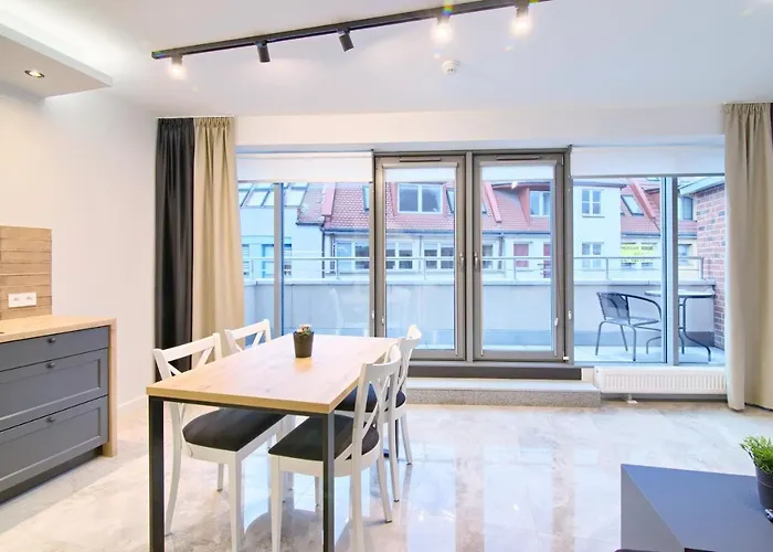 In - Stare Aparthotel *