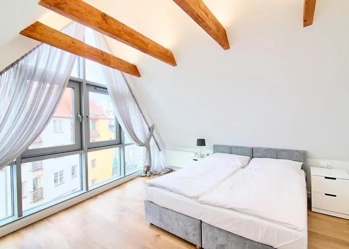 In - Stare Aparthotel